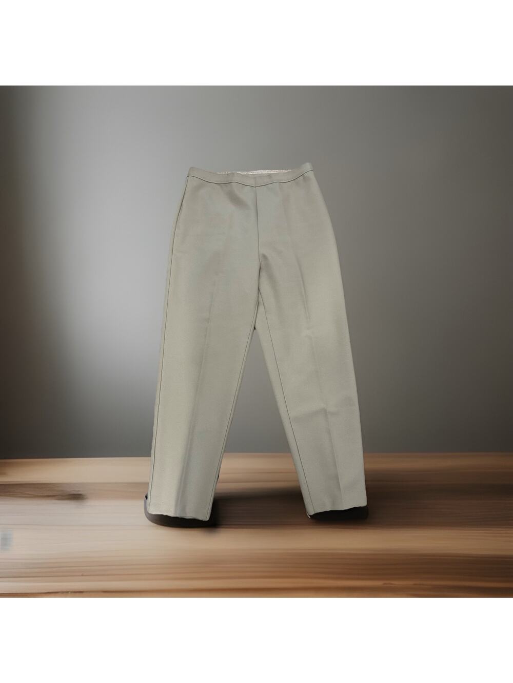 Women’s Tan Slacks/Trousers By Bend Over. Size 16